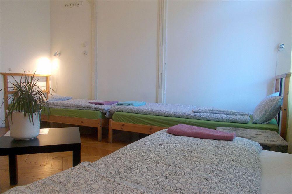 Gaia Astoria Hostel